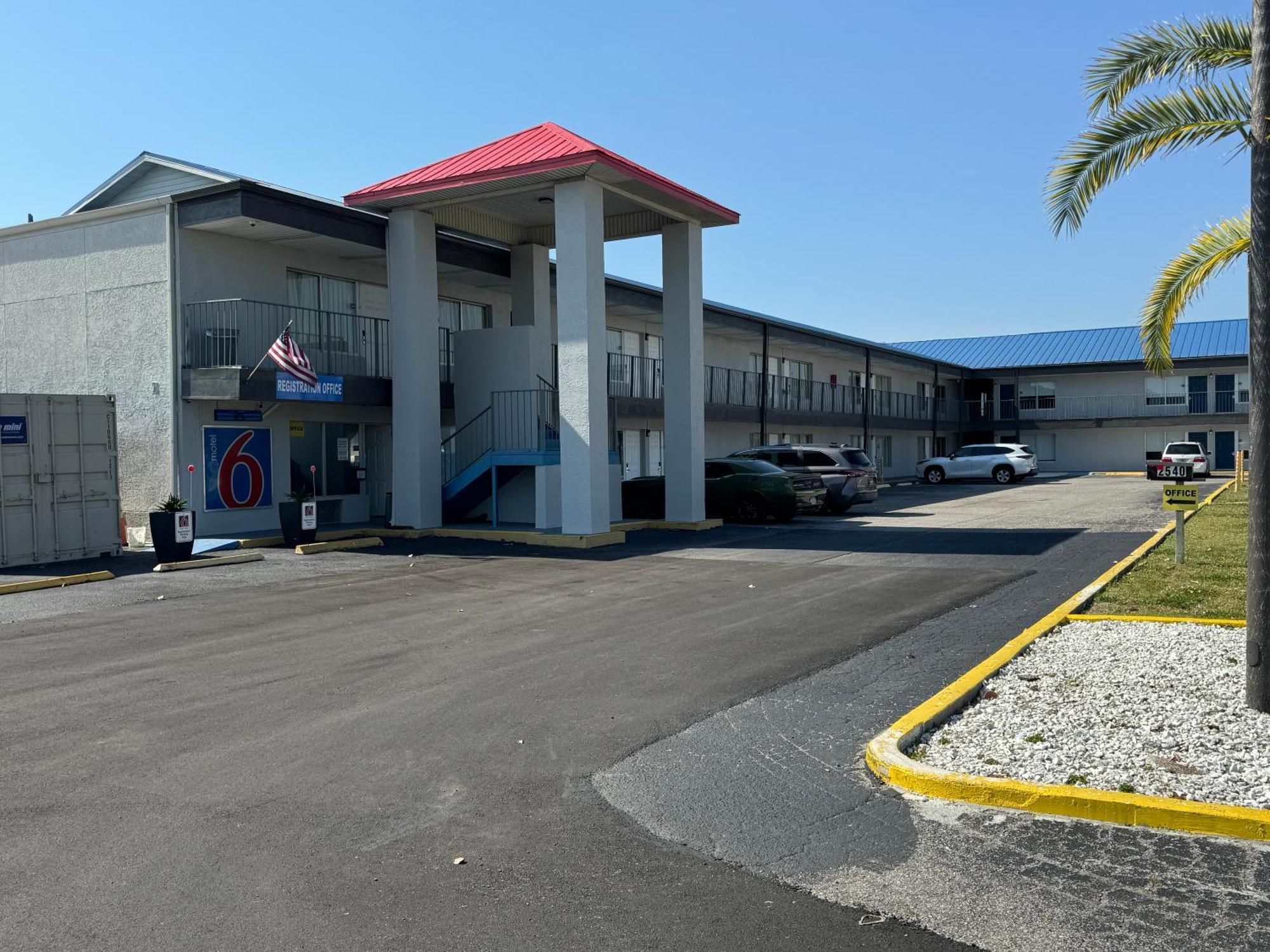 Motel 6 Englewood, Fl Exterior photo