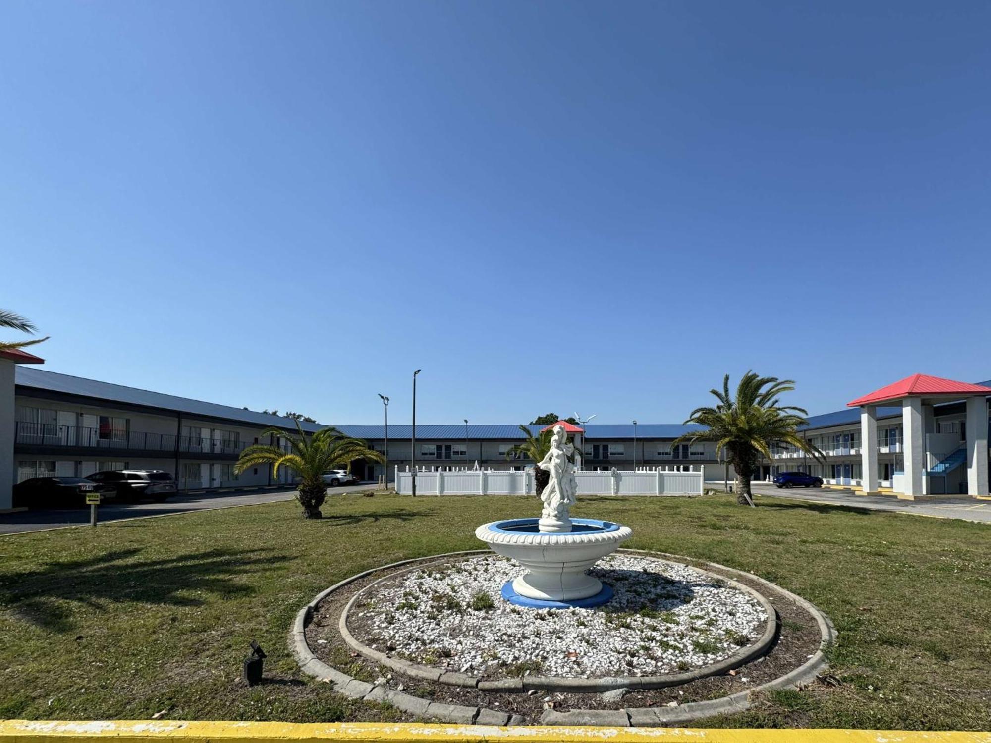 Motel 6 Englewood, Fl Exterior photo